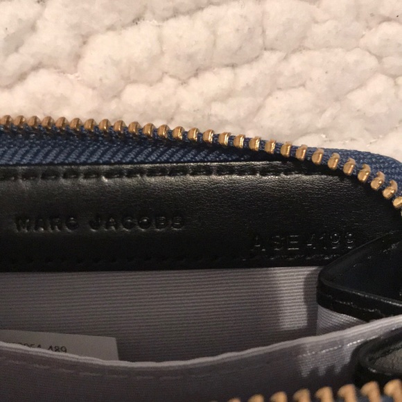 Marc Jacobs wallet - Picture 4 of 8